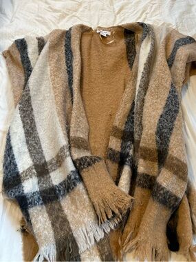 Cozy Plaid Fringe Poncho Type Cardigan